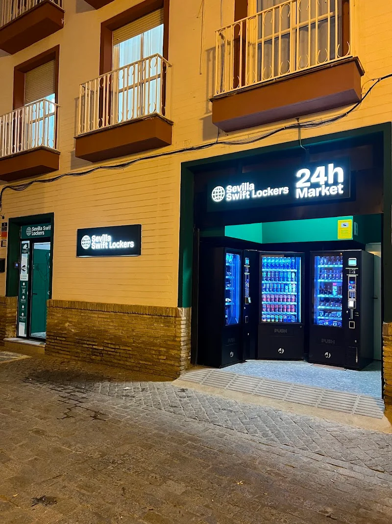 Sevilla Swift Lockers - Lockers y Consigna de Equipaje 24h en Sevilla Centro en Sanclemente, 2, Casco Antiguo, 41003 Sevilla, España - Imagen 5