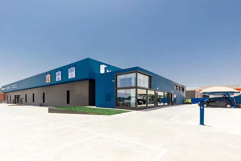 Bluespace Calonge en C. Aviación, 115, Norte, 41007 Sevilla, España - Imagen 1