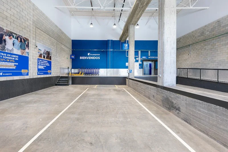 Bluespace Calonge en C. Aviación, 115, Norte, 41007 Sevilla, España - Imagen 3