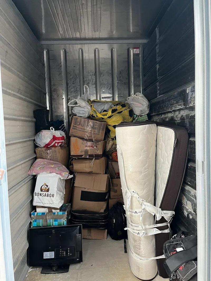 TECNOCON TABLADA | Trasteros en alquiler Sevilla en Carr. de la Exclusa, 7, 41011 Sevilla, España - Imagen 5