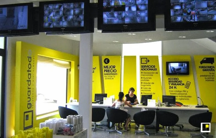 Alquiler de trasteros y guardamuebles en Zaragoza | Guardatodo en C. de Benjamin Franklin, 34, 50014 Zaragoza, España - Imagen 3