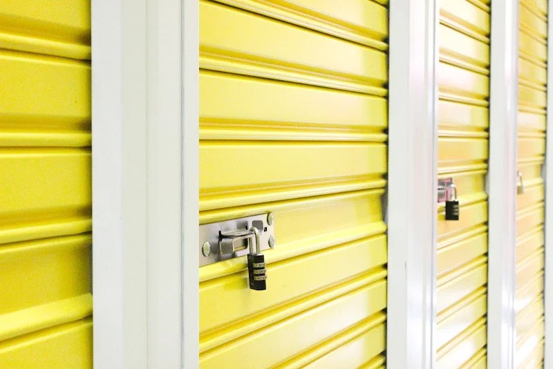 Alquiler de trasteros en Zaragoza | Guardatodo Puerta del Carmen en C. de Antonio Cánovas, 12, 50004 Zaragoza, España - Imagen 2