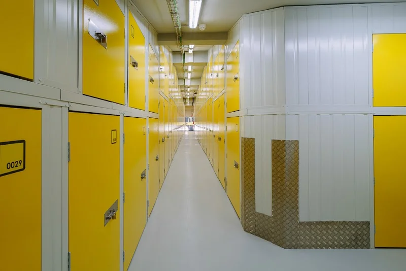 Alquiler de Trasteros en Zaragoza | Guardatodo Sagasta en C. de María Moliner, 9, San José, 50007 Zaragoza, España - Imagen 2