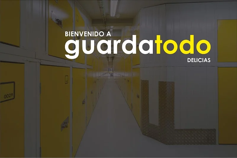 Trastero Alquiler de Trasteros Delicias | Guardatodo Zaragoza en C. de Andrés Vicente, 12, Delicias, 50017 Zaragoza, España - MejorTrastero