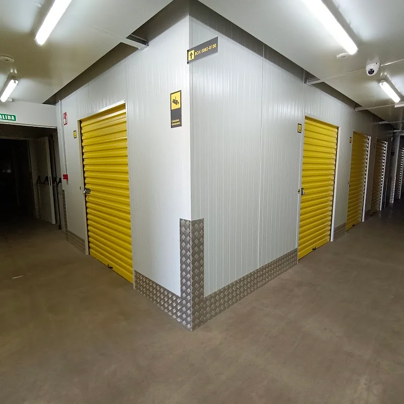 Trastero Alquiler de trasteros y Guardamuebles en Zaragoza | Guardatodo Carretera Logroño en Av. de Logroño, 1014, 50011 Zaragoza, España - MejorTrastero