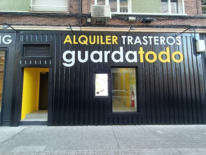 Alquiler de Trasteros en Zaragoza | Guardatodo Tenor Fleta en C. de Wenceslao Fernández Flórez, 2, San José, 50007 Zaragoza, España - Imagen 2