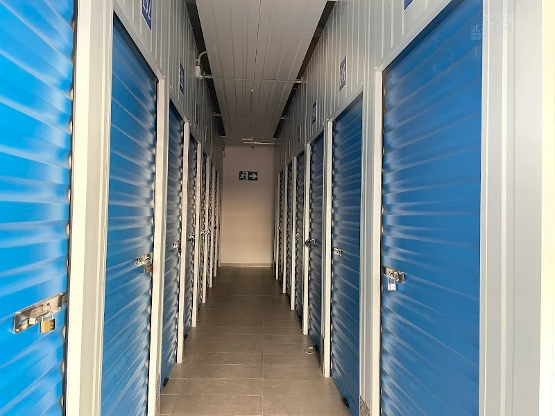 Alquiler de trasteros en Zaragoza | Cubbe Plaza Europa en C. de Sta. Inés, 11, Local, Casco Antiguo, 50003 Zaragoza, España - Imagen 2