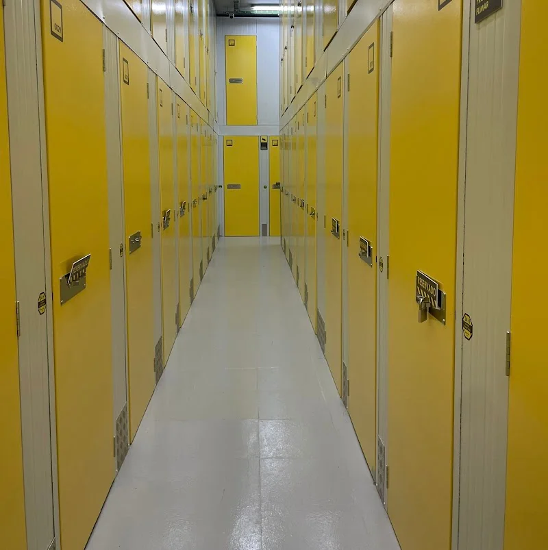 Trastero Alquiler de Trasteros en San José alto | Guardatodo San José en C. de Federico García Lorca, 13, San José, 50007 Zaragoza, España - MejorTrastero