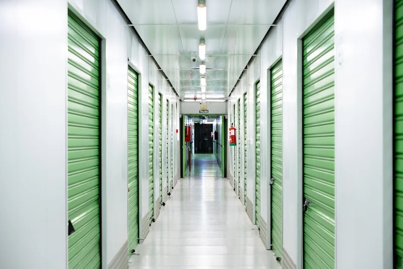 Trasteros Plus Juan XXIII - Alquiler de Trasteros Málaga en Av. Juan XXIII, 25, Carretera de Cádiz, 29006 Málaga, España - Imagen 2