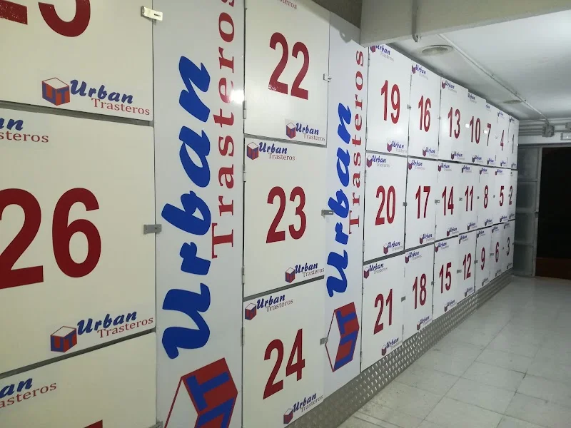 Alquiler Trasteros Malaga en C. Eugenio Gross, 38, Distrito Centro, 29009 Málaga, España - Imagen 3