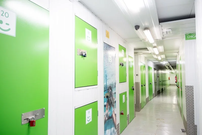 Trasteros Plus Los Guindos en Av. de los Guindos, 17, Carretera de Cádiz, 29004 Málaga, España - Imagen 5