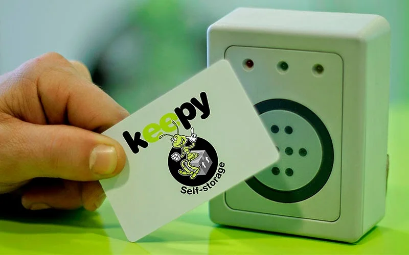 Alquiler de trasteros Málaga | Keepy en Av. de José Ortega y Gasset, 311, Cruz de Humilladero, 29006 Málaga, España - Imagen 1