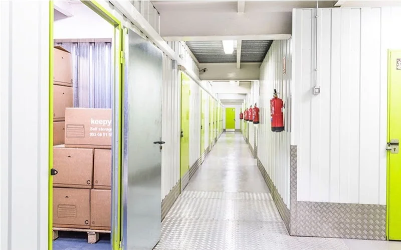 Alquiler de trasteros Málaga | Keepy en Av. de José Ortega y Gasset, 311, Cruz de Humilladero, 29006 Málaga, España - Imagen 2