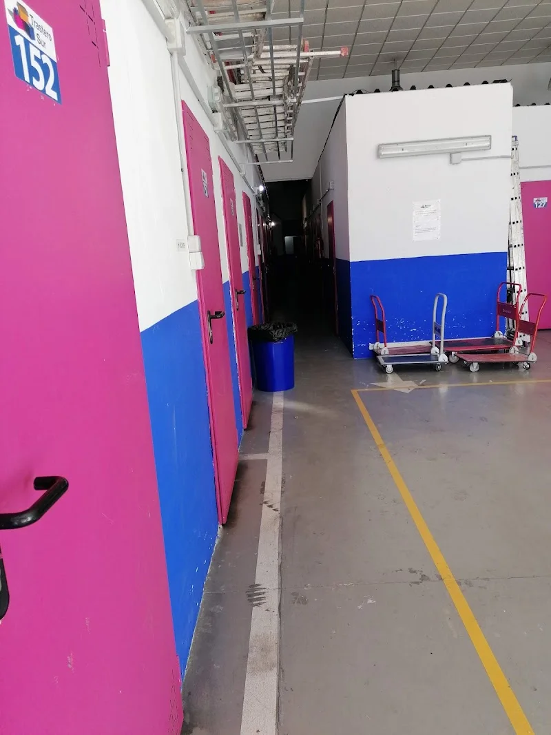 Trastero Sur Málaga en Av. de los Guindos, 11, Carretera de Cádiz, 29004 Málaga, España - Imagen 4