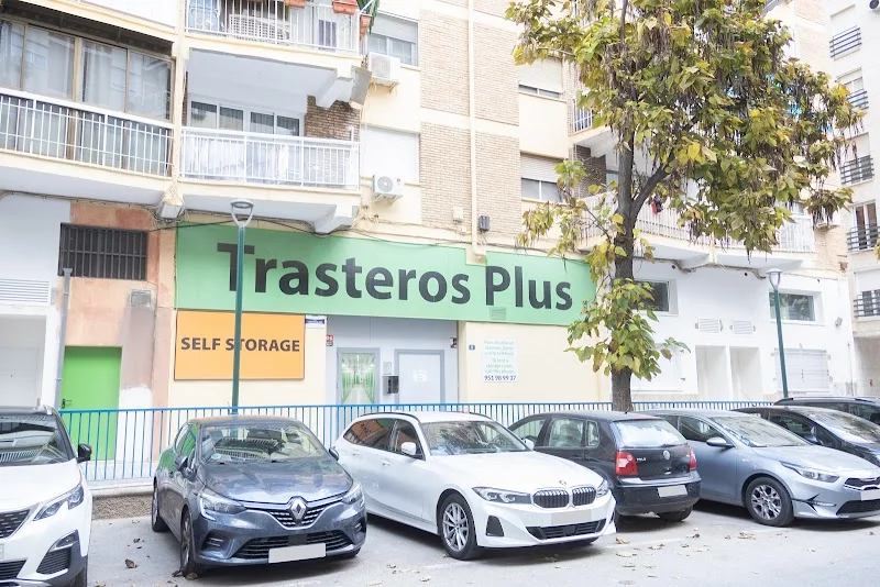 Trasteros Plus La Princesa - Alquiler de Trasteros Málaga en C. Río Gargáligas, 2, Carretera de Cádiz, 29002 Málaga, España - Imagen 1