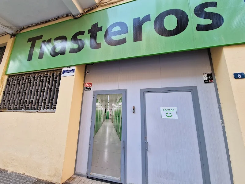 Trasteros Plus La Princesa - Alquiler de Trasteros Málaga en C. Río Gargáligas, 2, Carretera de Cádiz, 29002 Málaga, España - Imagen 3